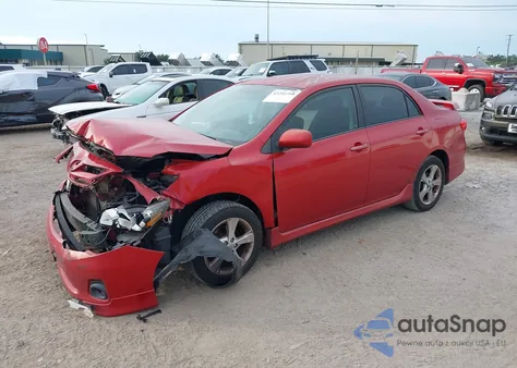 2011 Toyota Corolla S из США, поврежденный, VIN 2T1BU4EE9BC700195